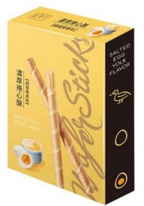 台灣盛香珍~濃厚捲心酥 （鹹蛋黃風味)