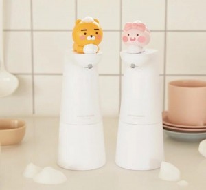 韓國直送  韓國大熱Kakao Friend系列 - 自動洗手機連洗手液 (Ryan/Apeach)